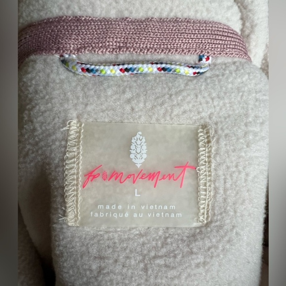 FP Movement by Free People‎ Hit the Slopes Cropped Zip Up Vest Pink Tan Ivory L - Picture 5 of 9